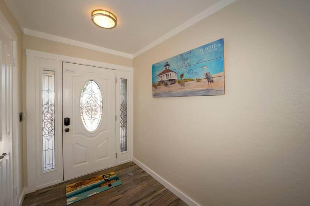 Heated Pool Home - Close To Beaches, Restaurants & More! Sarasota Luaran gambar